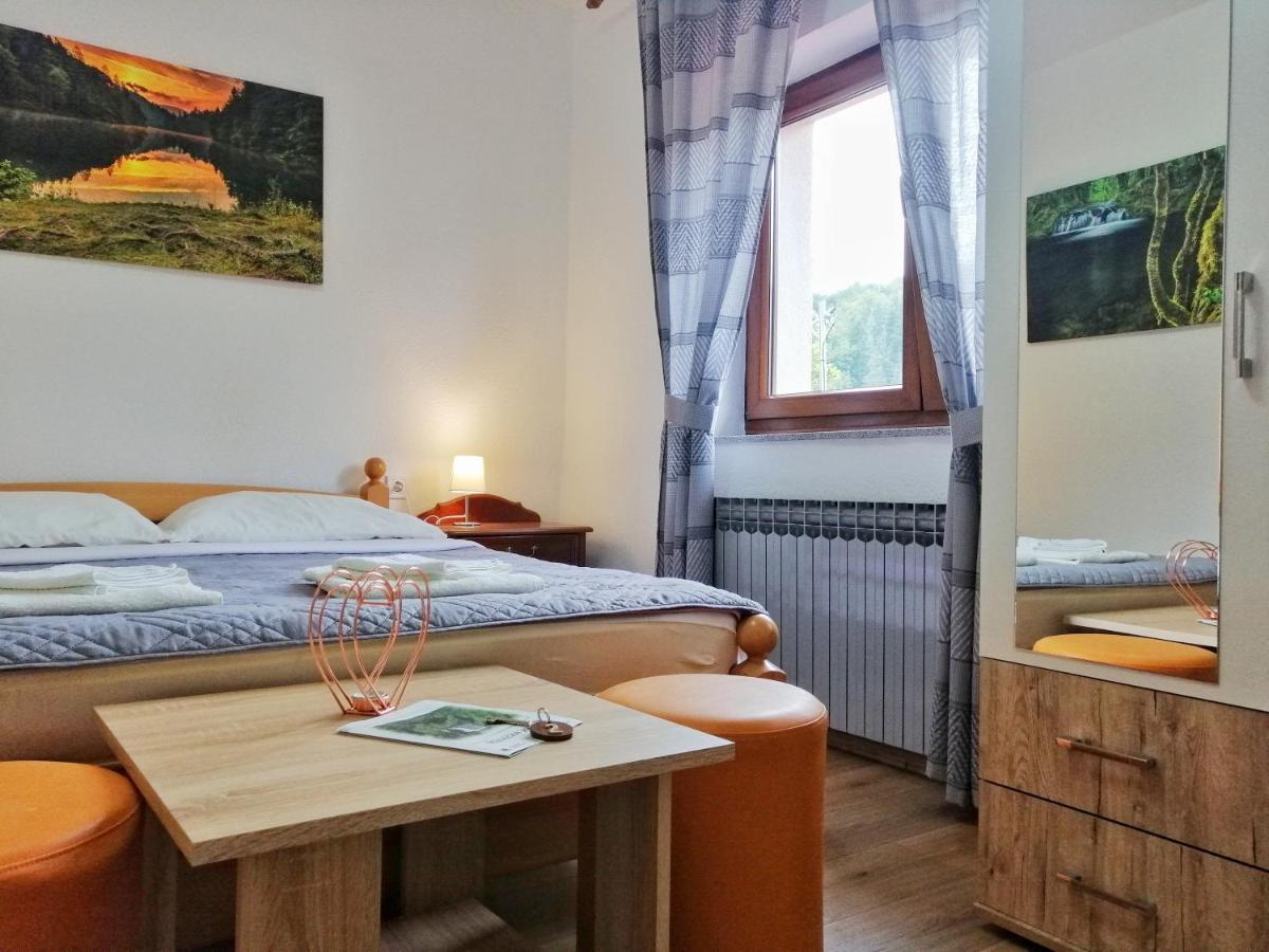 Guest House Koncar Plitvička Jezera Esterno foto